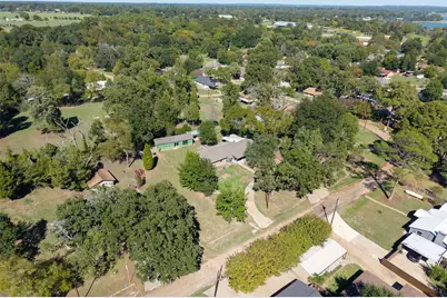 210 Lake Front Drive, Mabank, TX 75156 - Photo 36