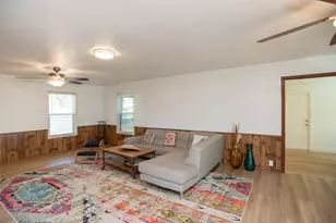 210 Lake Front Dr, Mabank, TX 75156 - Photo 4