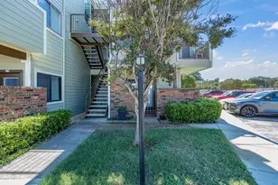 3129 Sondra Dr, Fort Worth, TX 76107 - Photo 2