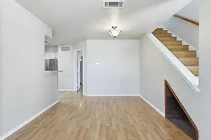 3129 Sondra Dr, Fort Worth, TX 76107 - Photo 6