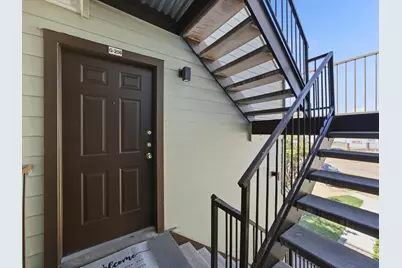 3129 Sondra Drive #206, Fort Worth, TX 76107 - Photo 4