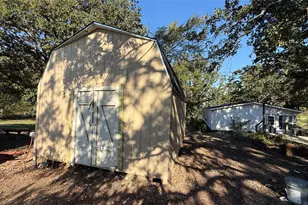 122 Private Rd 198, Streetman, TX 75859 - Photo 38