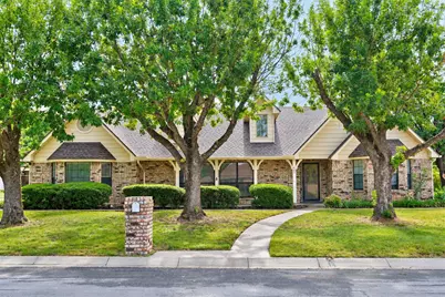 405 S Denton Avenue, Justin, TX 76247 - Photo 1