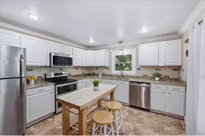 100 Hill Top Court, Willow Park, TX 76087 - Photo 4