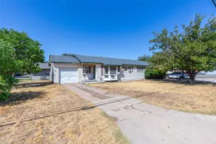 2328 Ave D, Abilene, TX 79601 - Photo 18