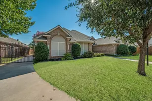 1500 Forest Meadows Ct, Bedford, TX 76021 - Photo 4