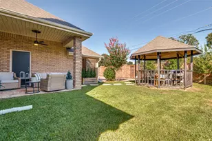 1500 Forest Meadows Ct, Bedford, TX 76021 - Photo 26