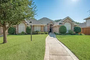 1500 Forest Meadows Ct, Bedford, TX 76021 - Photo 2
