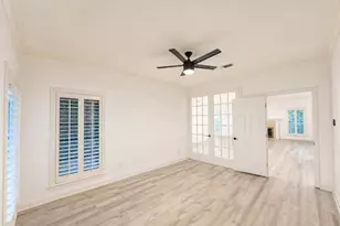 70 Legend Rd, Benbrook, TX 76132 - Photo 26
