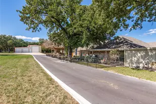 395 Co Rd 1646, Chico, TX 76431 - Photo 36