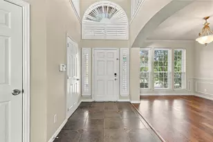 202 Devonshire Ct, McKinney, TX 75071 - Photo 4