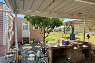 306 W Mesquite St, Gunter, TX 75058 - Photo 32