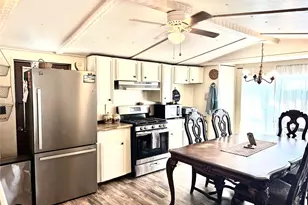 306 W Mesquite St, Gunter, TX 75058 - Photo 4