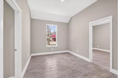 1093 Oak Ridge Drive, Oak Ridge, TX 75160 - Photo 14