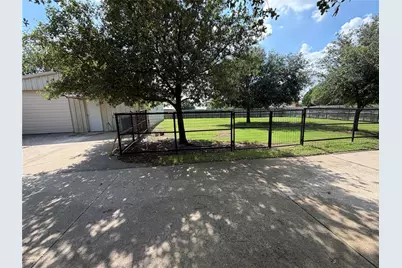 2117 Shorthorn Trail, Crowley, TX 76036 - Photo 8