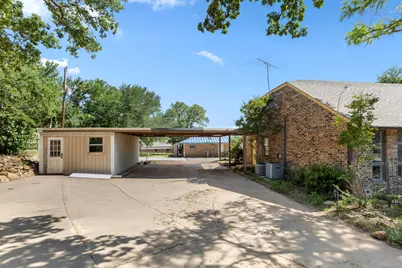 1317 East, Graham, TX 76450 - Photo 32