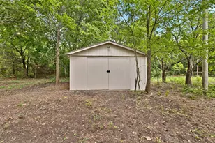 268 Tweedy Bird Ln, Whitewright, TX 75491 - Photo 18