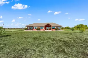 168 Hawk Ridge Rd, Decatur, TX 76234 - Photo 38
