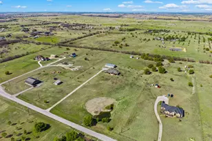 168 Hawk Ridge Rd, Decatur, TX 76234 - Photo 30