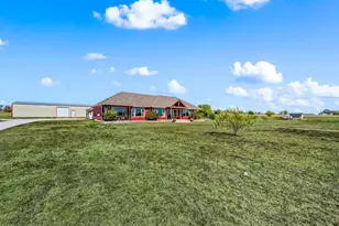 168 Hawk Ridge Rd, Decatur, TX 76234 - Photo 34