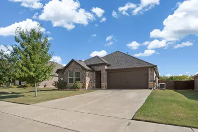 216 Churchill Court, Waxahachie, TX 75165 - Photo 2