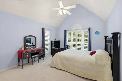 2122 Clearspring Drive N, Irving, TX 75063 - Photo 28