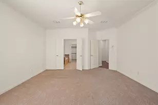 8301 Bartley Cir, Plano, TX 75025 - Photo 20