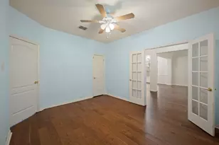 8301 Bartley Cir, Plano, TX 75025 - Photo 24