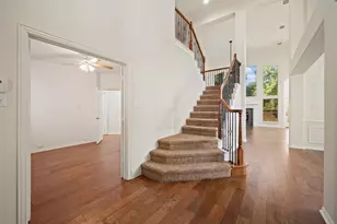8301 Bartley Cir, Plano, TX 75025 - Photo 4