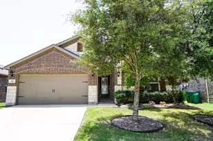 239 Oxford Dr, Fate, TX 75189 - Photo 2