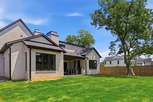 10921 Beauty Dr, Dallas, TX 75229 - Photo 38