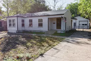 308 W Avenue F, Garland, TX 75040 - Photo 2