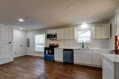 308 W Avenue F, Garland, TX 75040 - Photo 6