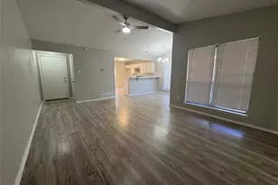 1485 Brook Meadow Cir, Lancaster, TX 75134 - Photo 6
