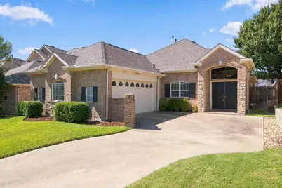 636 Wyndham Circle, Keller, TX 76248 - Photo 2
