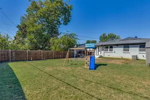 8926 Clearwater Dr, Dallas, TX 75243 - Photo 22