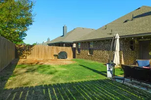 117 Maverick Ln, Pilot Point, TX 76258 - Photo 30