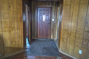 307 W Spruce St, Whitewright, TX 75491 - Photo 10
