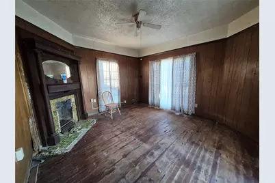 307 W Spruce Street, Whitewright, TX 75491 - Photo 18