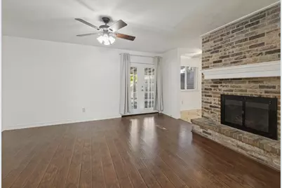 2109 Via Estrada, Carrollton, TX 75006 - Photo 6