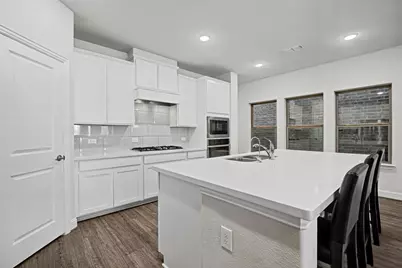 805 Tennessee Drive, Euless, TX 76040 - Photo 8