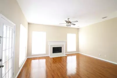 2222 Edinburgh Way, Garland, TX 75040 - Photo 2