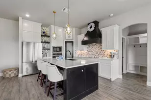 2071 Sunset Rdg Dr, Weatherford, TX 76087 - Photo 14