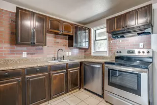 913 Jameson St, Weatherford, TX 76086 - Photo 10