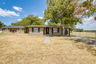 913 Jameson St, Weatherford, TX 76086 - Photo 14