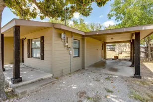 913 Jameson St, Weatherford, TX 76086 - Photo 2