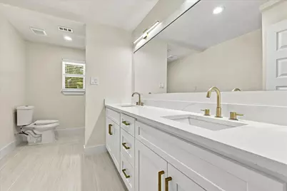 115 N Venice Drive, Duncanville, TX 75116 - Photo 22