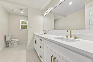 115 N Venice Dr, Duncanville, TX 75116 - Photo 22