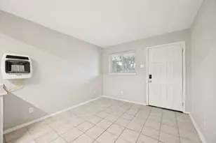 1001 W Elm St, Denison, TX 75020 - Photo 4