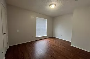 724 Ballard St, Cedar Hill, TX 75104 - Photo 8